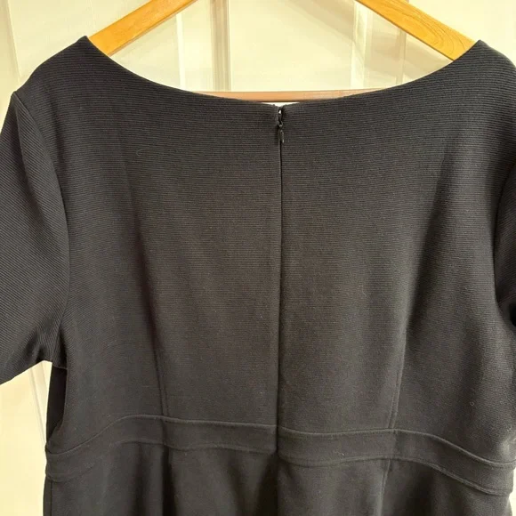 LOFT Black Ponte Short Sleeve Dress 18 Plus - Picture 8 of 8